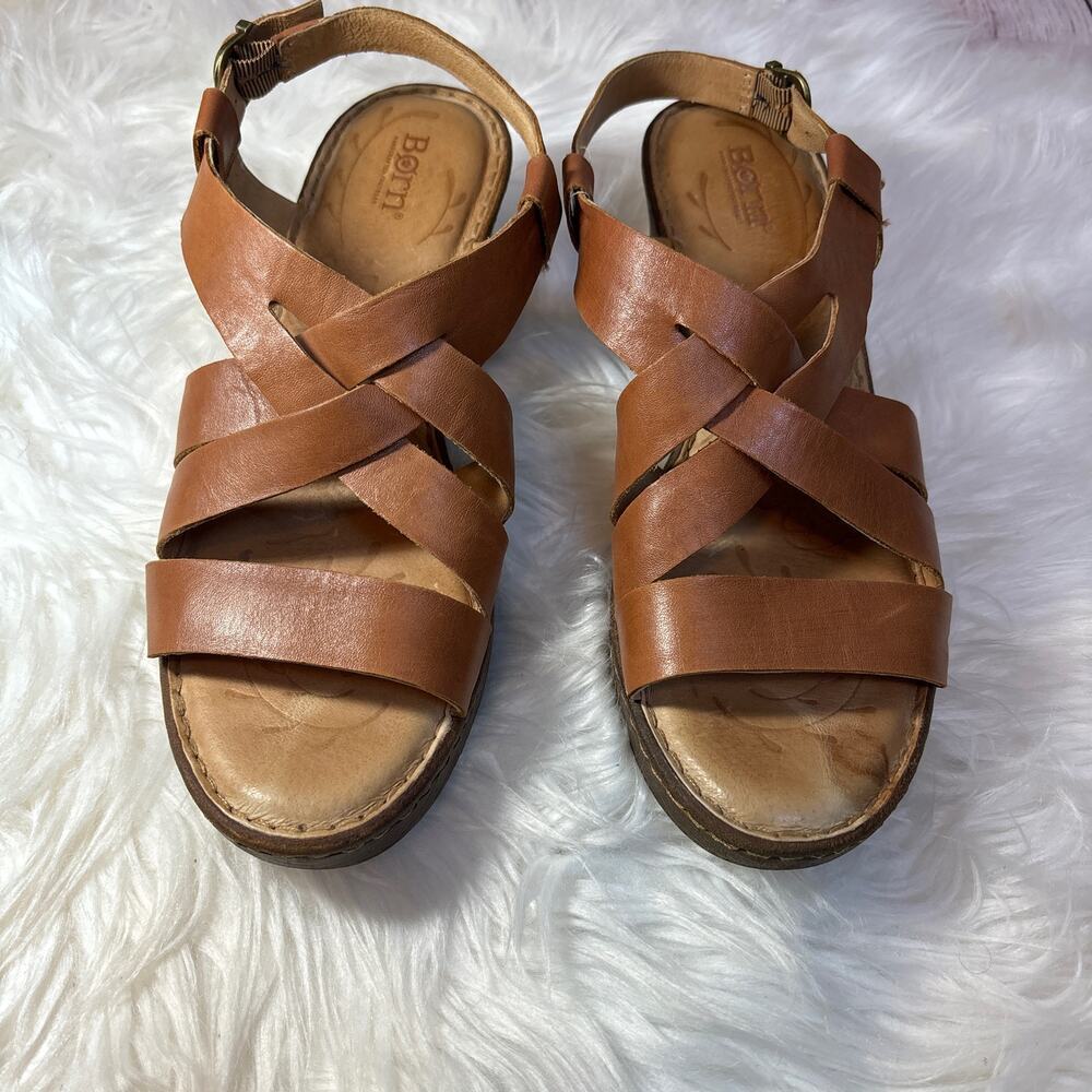 Born Camel Brown Leather Strappy Sandal Size 11M